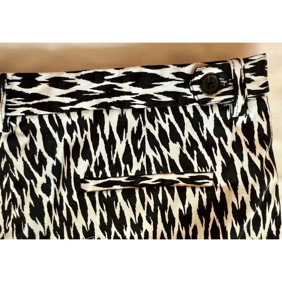 Laundry Shelli Segal Size‎ 10 Black & White Print Flat Front Shorts Cotton Blend - Picture 6 of 10